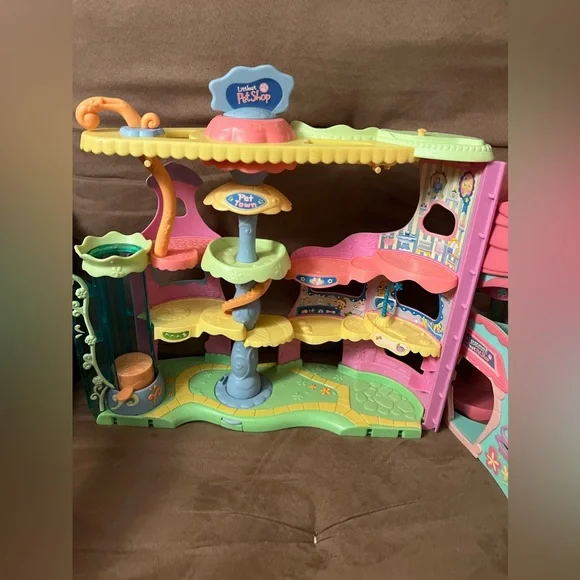 Littlest Pet Shop Toys Littlest Pet Shop Houses Poshmark